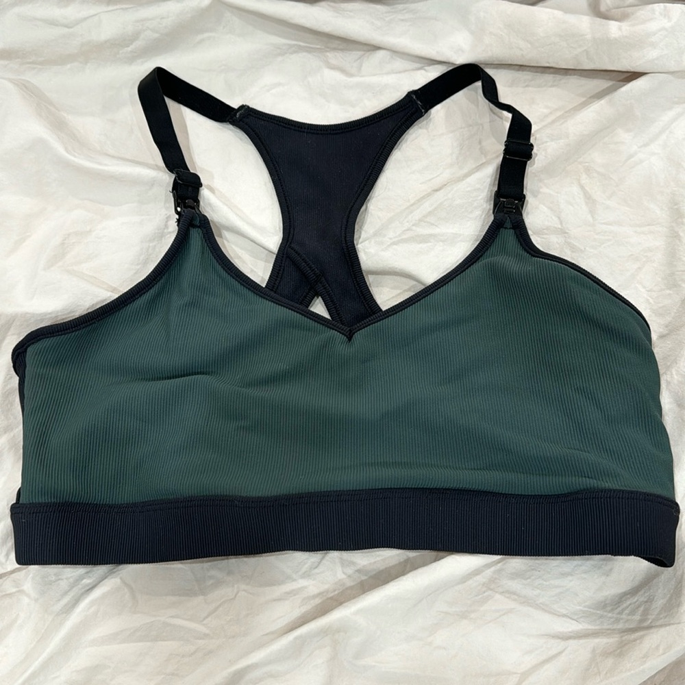 Cadenshae maternity/nursing sports bra